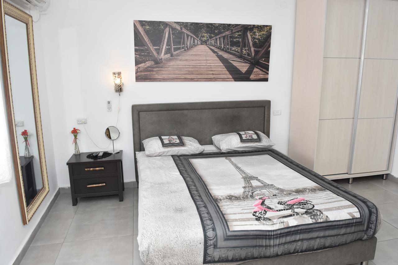 Sweet Dreams Apartment Tiberias Bagian luar foto