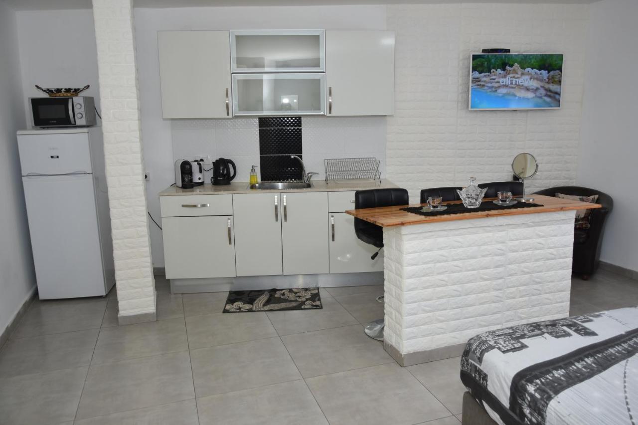 Sweet Dreams Apartment Tiberias Bagian luar foto