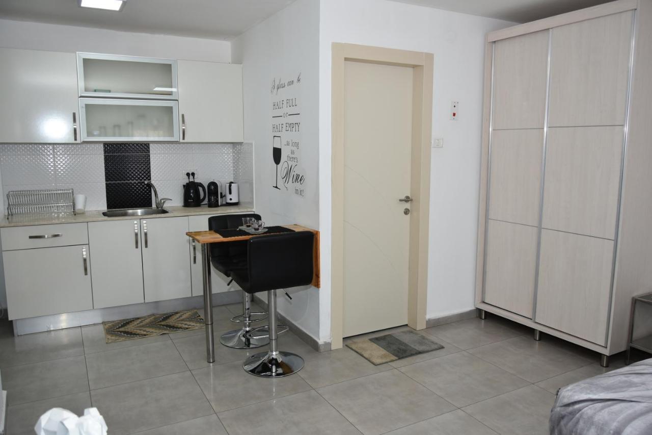 Sweet Dreams Apartment Tiberias Bagian luar foto